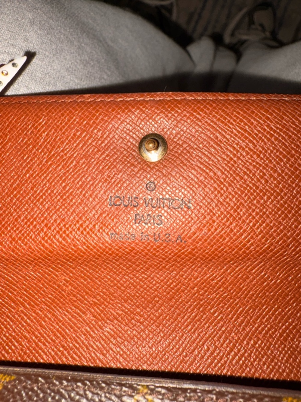 Louis Vuitton Monogram Canvas Chain Clutch in Brown and Gold - Picture 8 of 9
